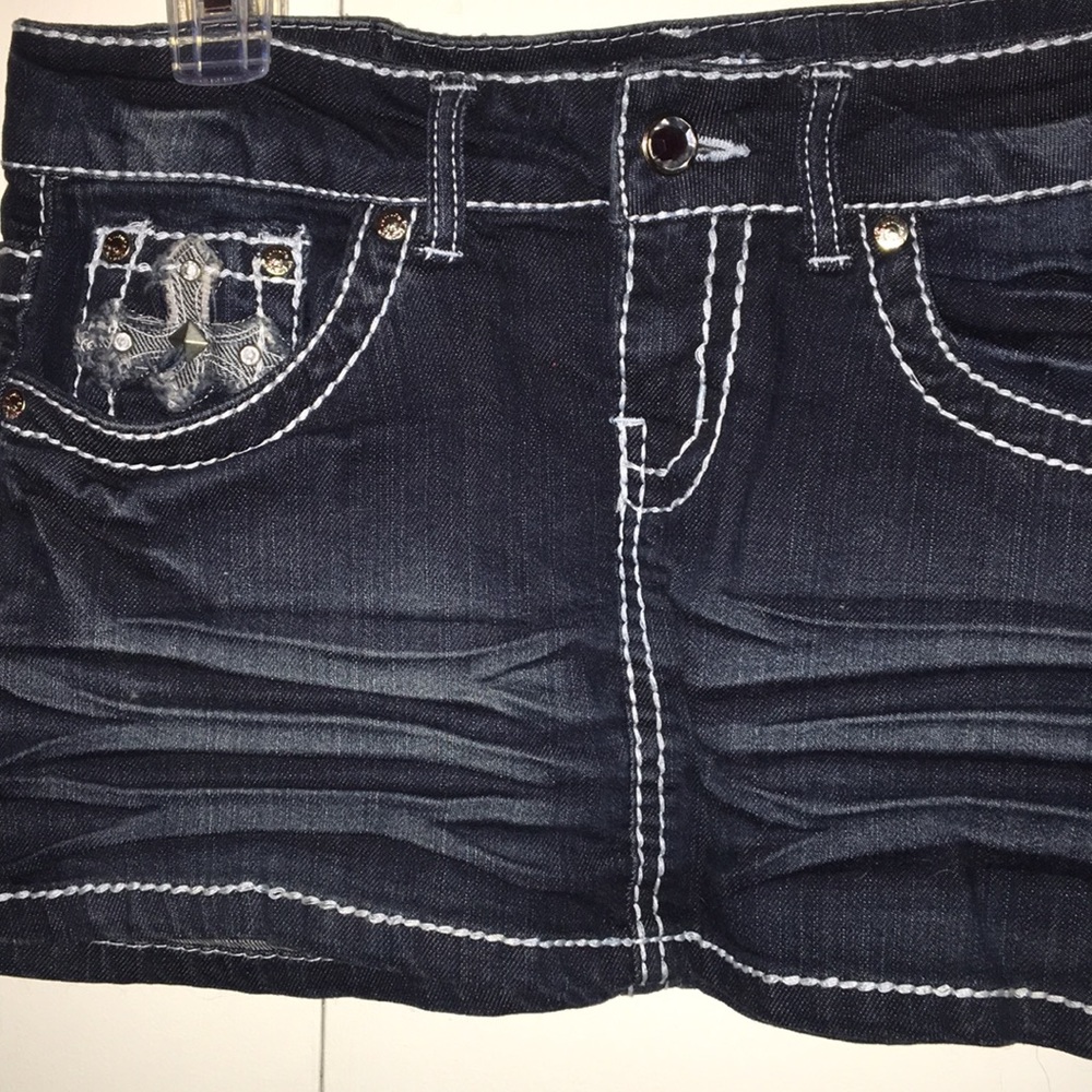 Never worn. Jean skirt.